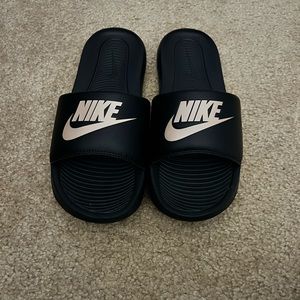 Women’s Nike slides - size 10